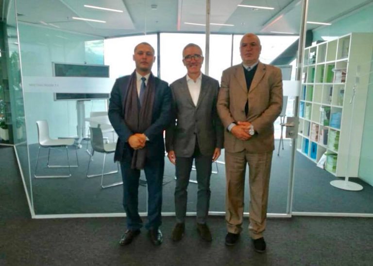 A meeting brings together the Sheikh Taher Al-Zawi Charitable Foundation and the Center for the Development of Security and the Rule of Law -DCAF